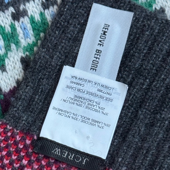 Colorful Geometric Knit Scarf - Picture 2 of 2